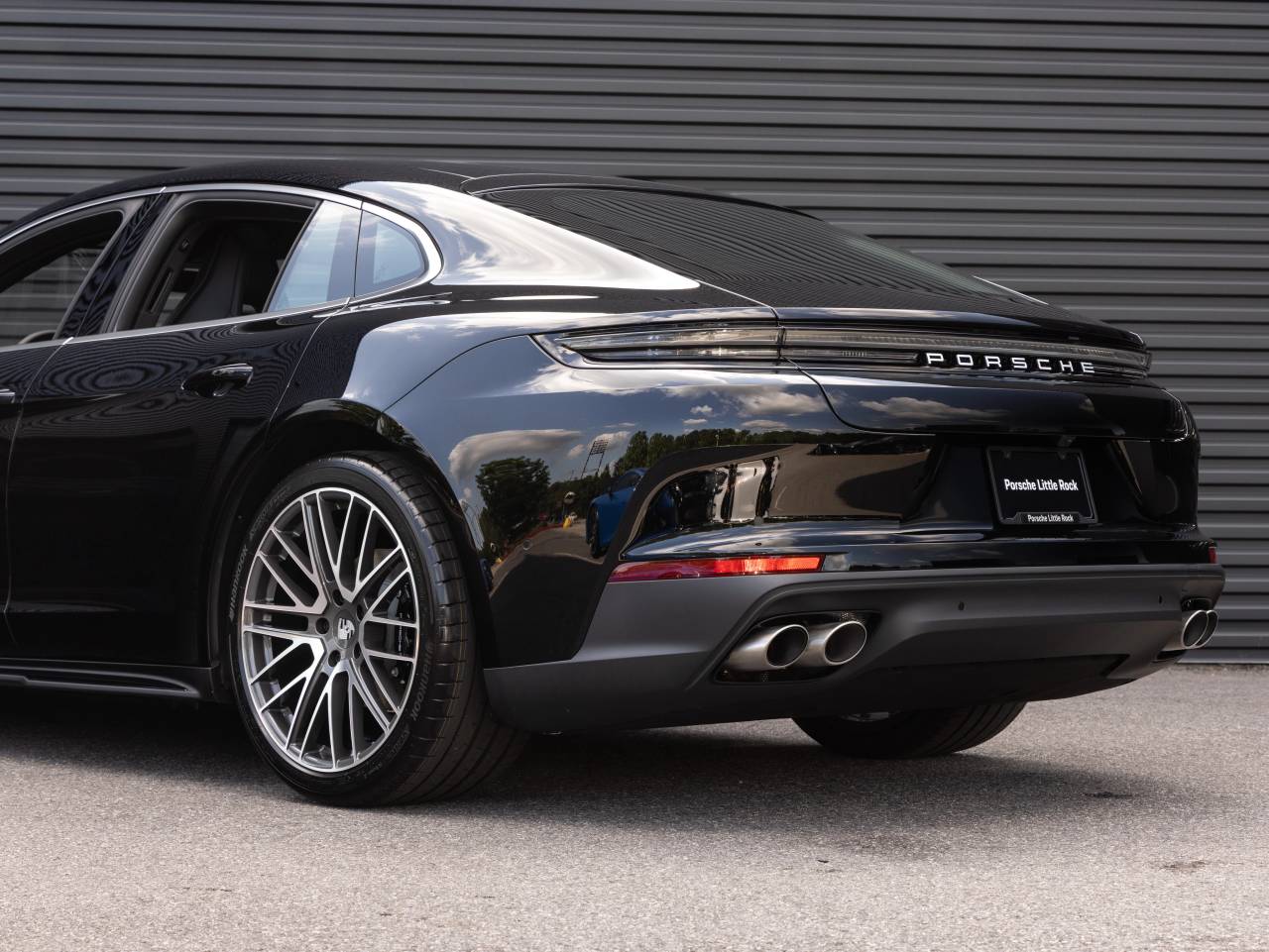 2026 Porsche Panamera RWD
