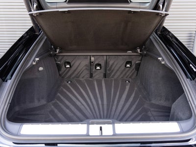 2026 Porsche Panamera RWD