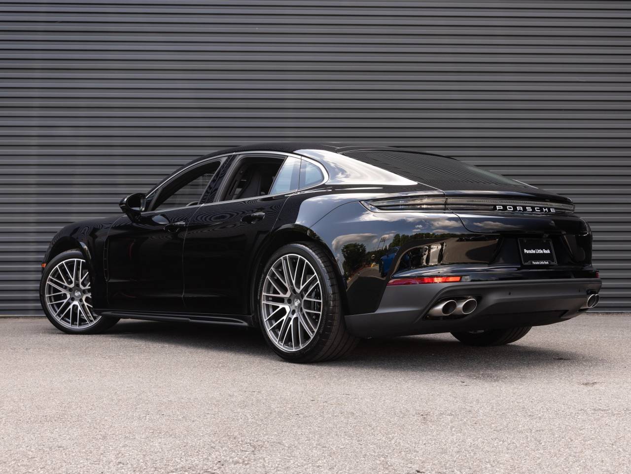 2026 Porsche Panamera RWD