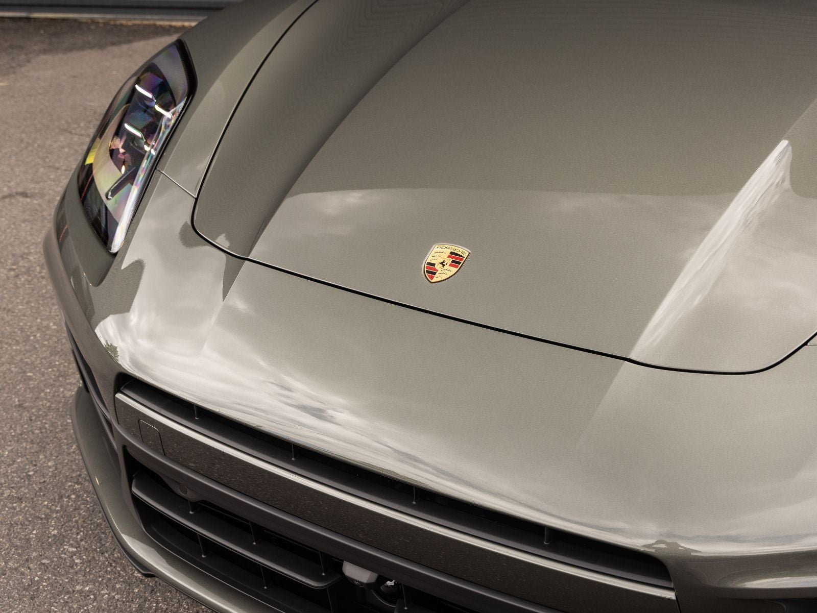 2026 Porsche Panamera 4