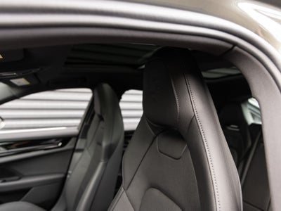 2026 Porsche Panamera 4