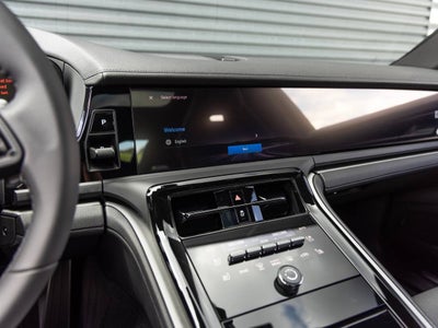 2026 Porsche Panamera 4
