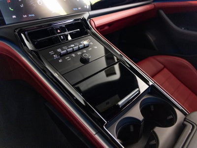 2025 Porsche Panamera Panamera 4