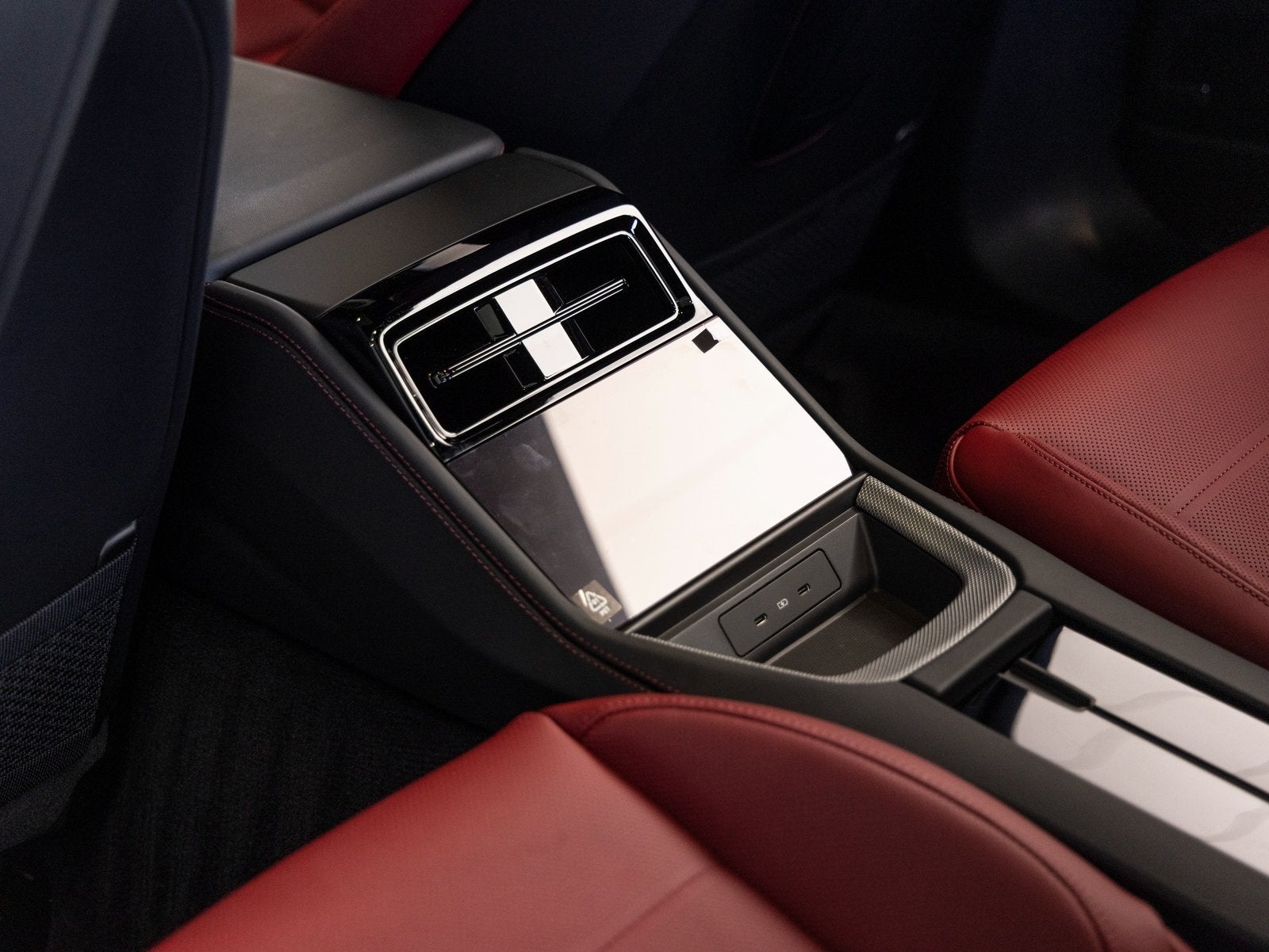 2025 Porsche Panamera Panamera 4