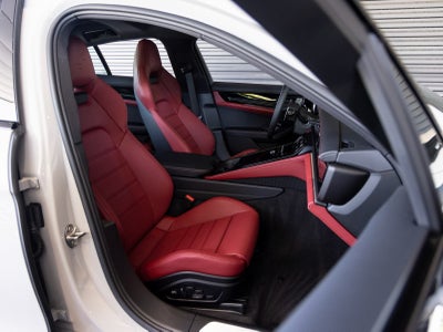 2025 Porsche Panamera Panamera 4