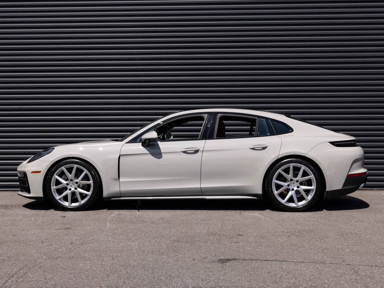 2025 Porsche Panamera Panamera 4