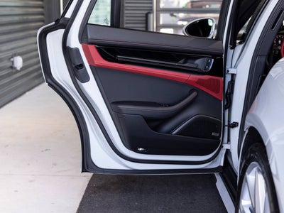 2025 Porsche Panamera Panamera 4