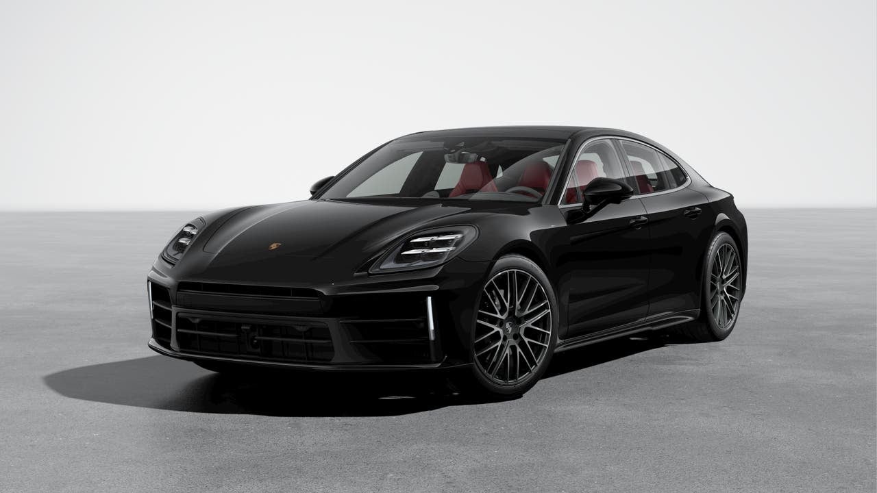 2025 Porsche Panamera Panamera