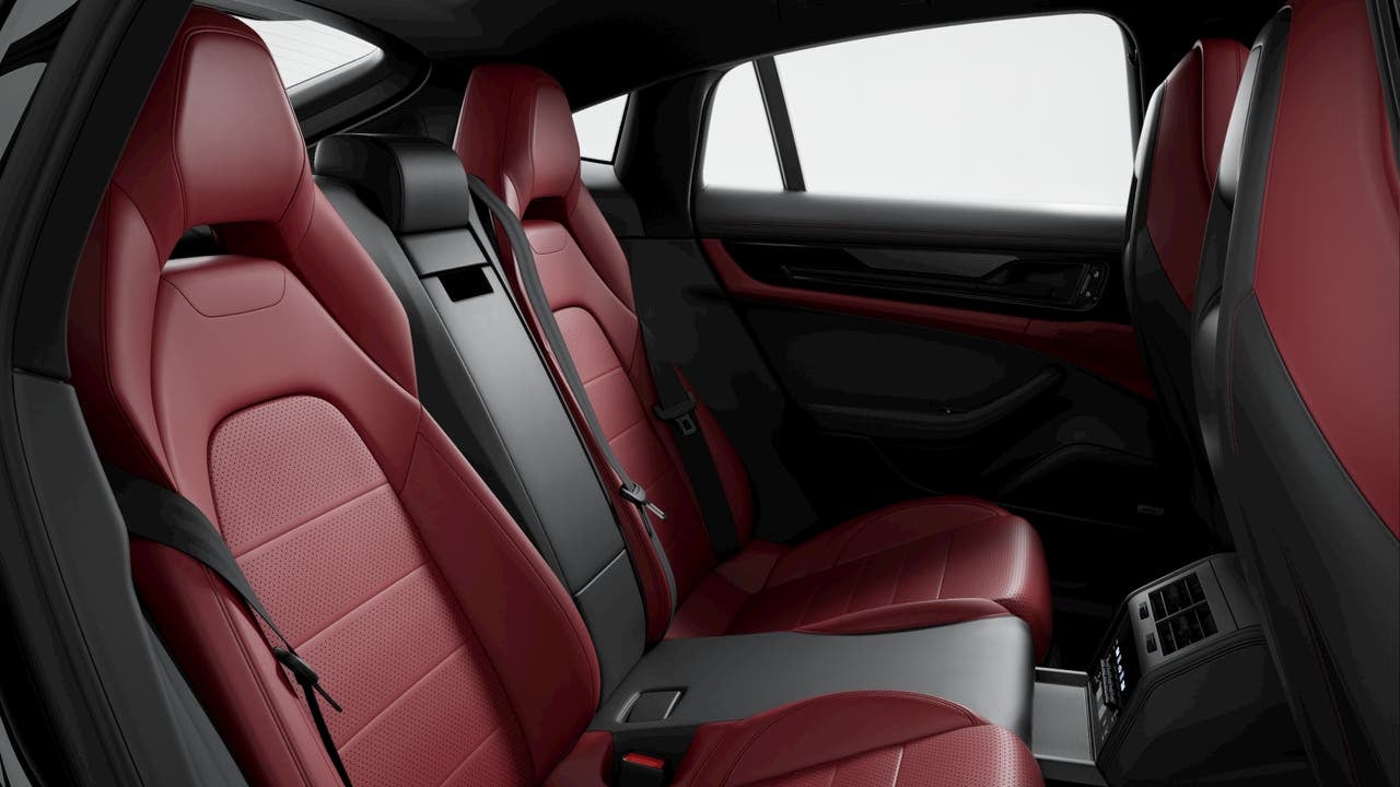 2025 Porsche Panamera Panamera