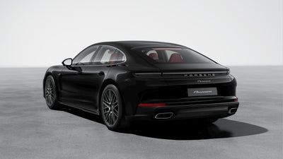 2025 Porsche Panamera Panamera
