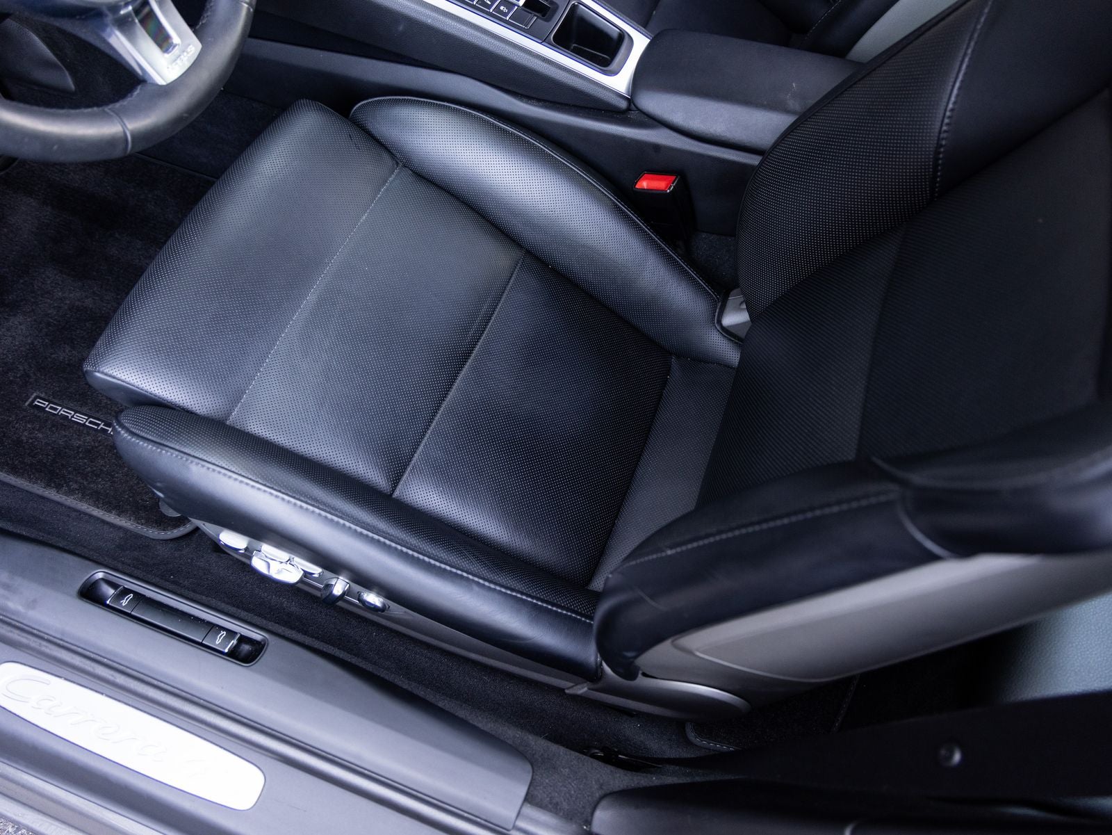 2013 Porsche 911 911 Carrera 4S Coupe