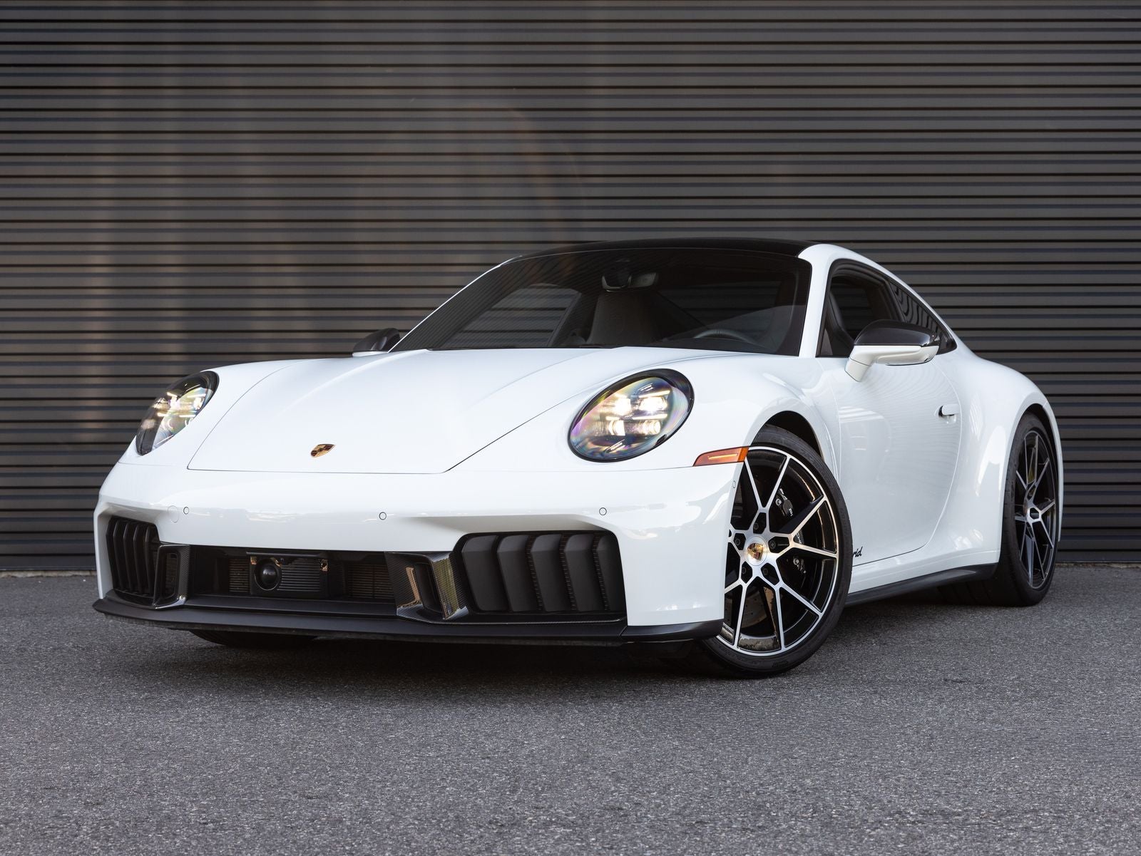 2025 Porsche 911 Carrera GTS