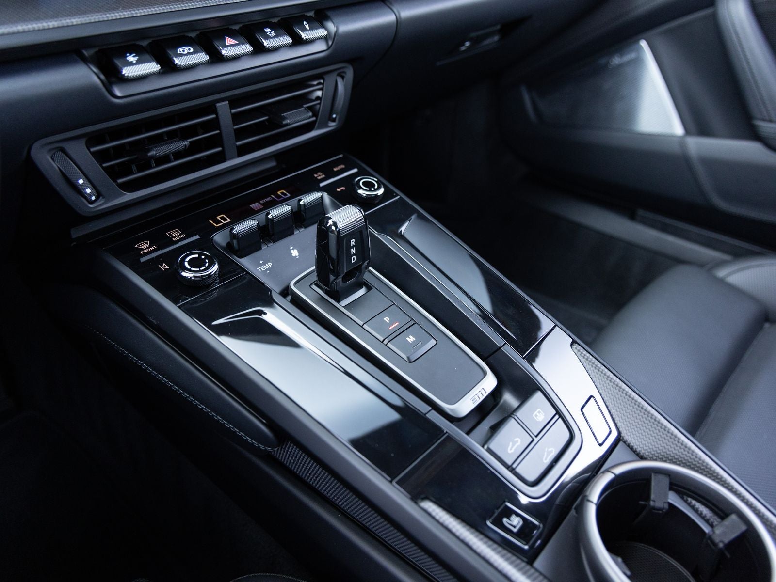 2025 Porsche 911 Carrera GTS