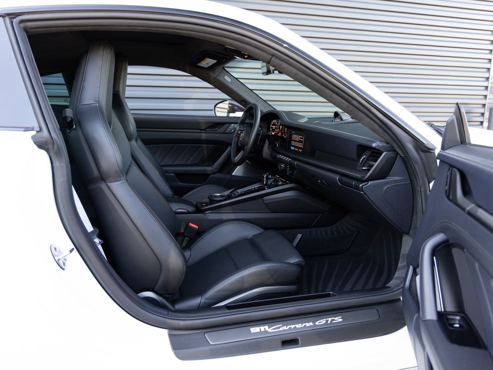 2025 Porsche 911 Carrera GTS