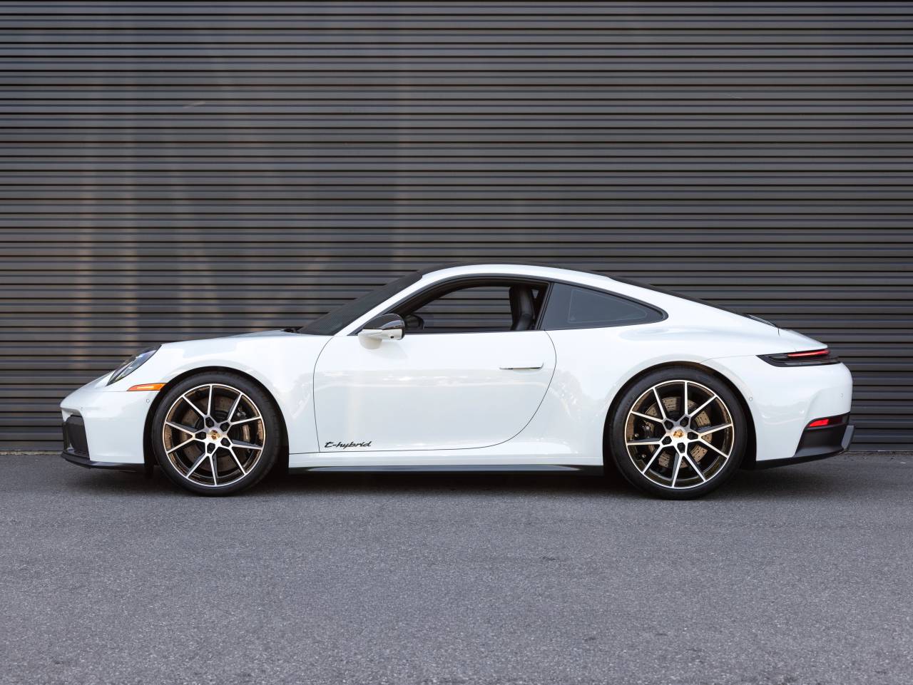 2025 Porsche 911 Carrera GTS