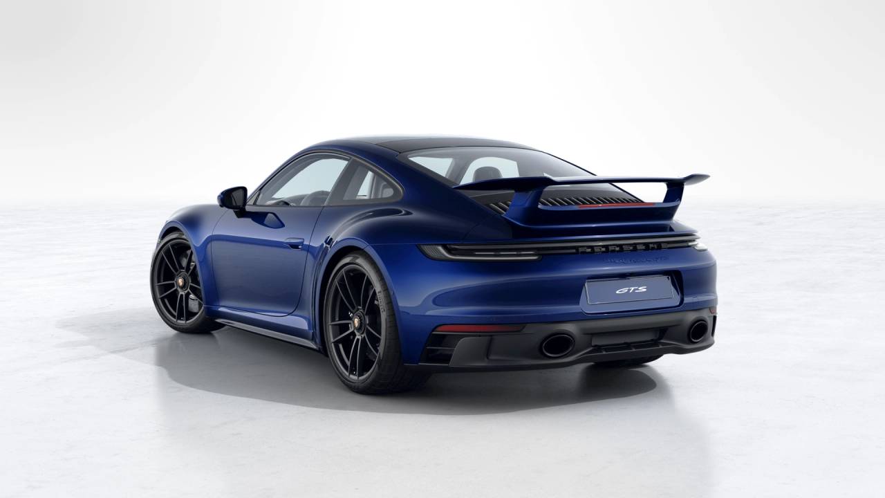 2024 Porsche 911 Carrera 4 GTS