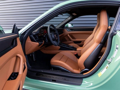 2026 Porsche 911 911 Carrera 4 GTS