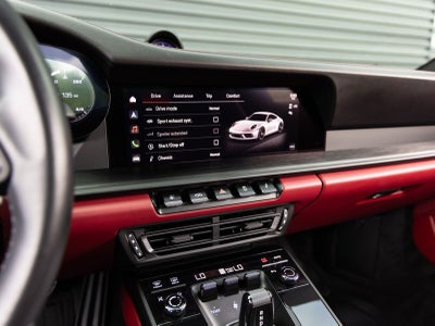 2022 Porsche 911 911 Carrera 4 GTS