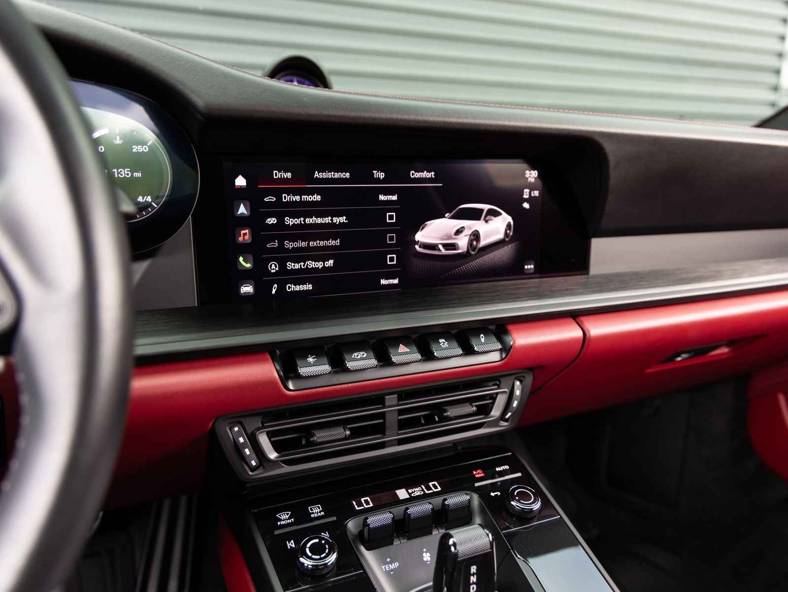 2022 Porsche 911 911 Carrera 4 GTS