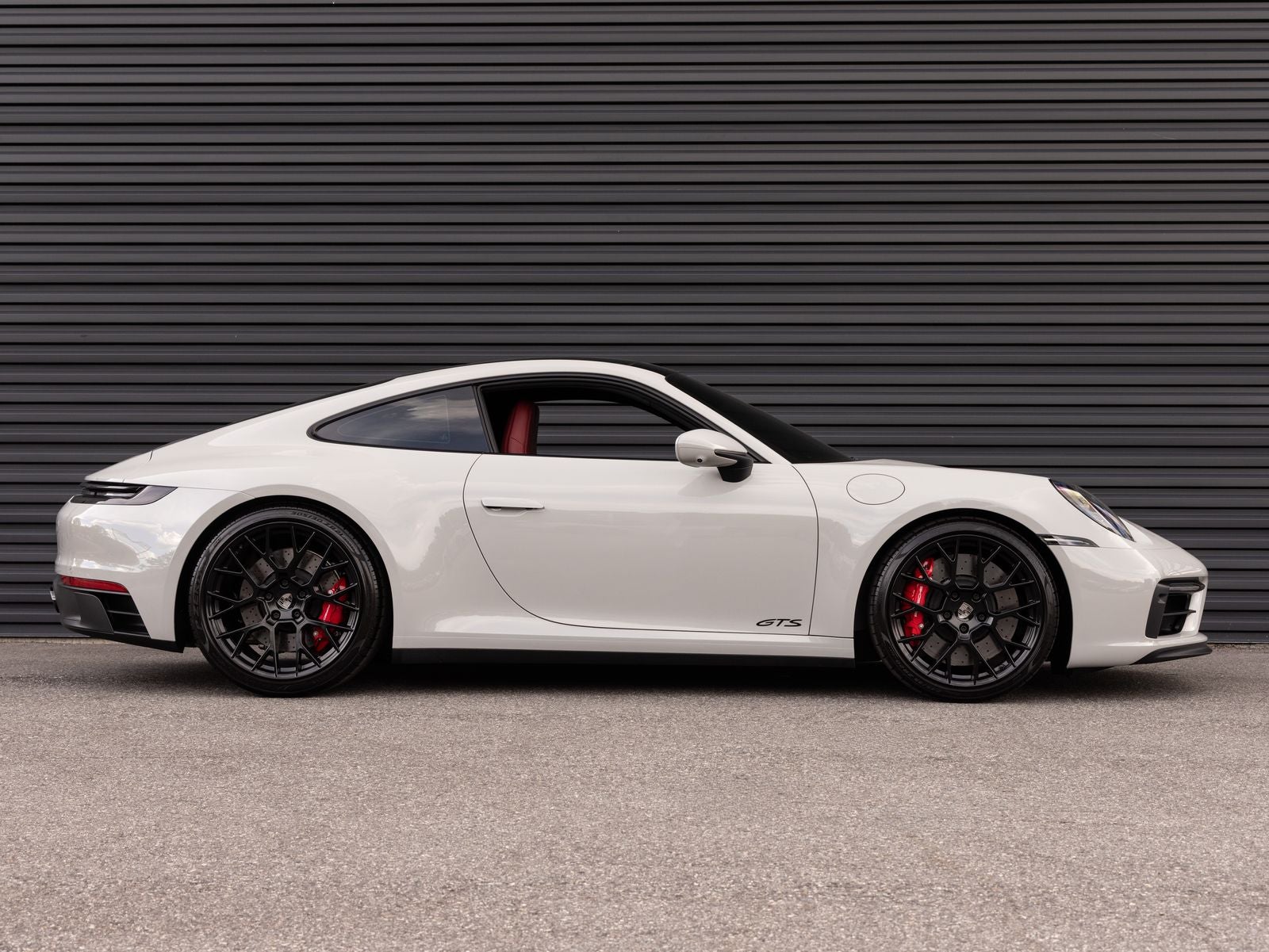 2022 Porsche 911 911 Carrera 4 GTS
