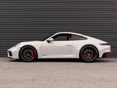 2022 Porsche 911 911 Carrera 4 GTS