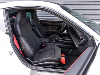 2025 Porsche 911 911 Carrera GTS