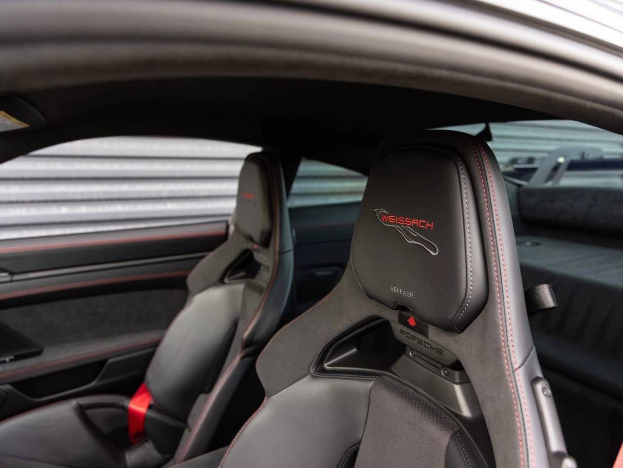 2025 Porsche 911 GT3