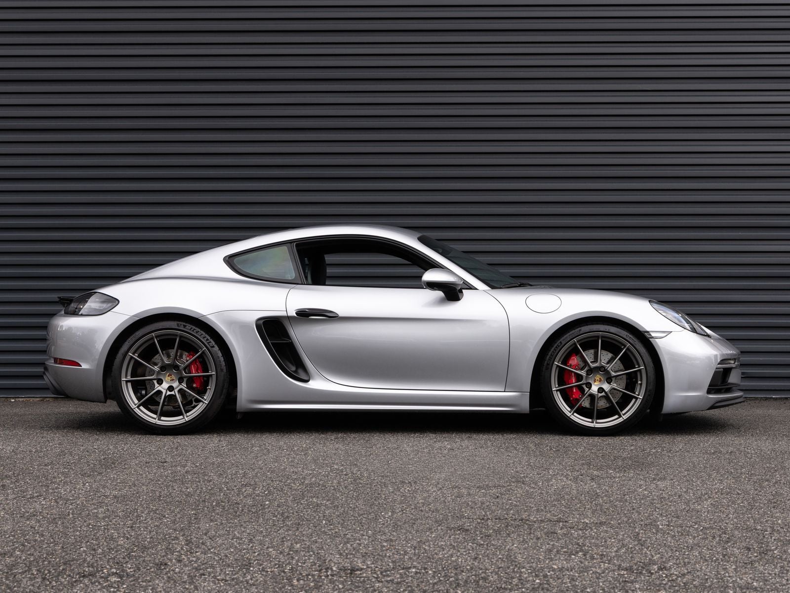 2022 Porsche 718 Cayman GTS 4.0