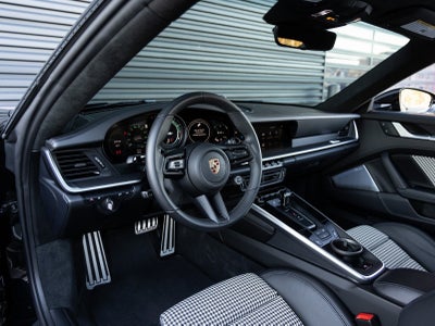 2025 Porsche 911 911 Turbo S