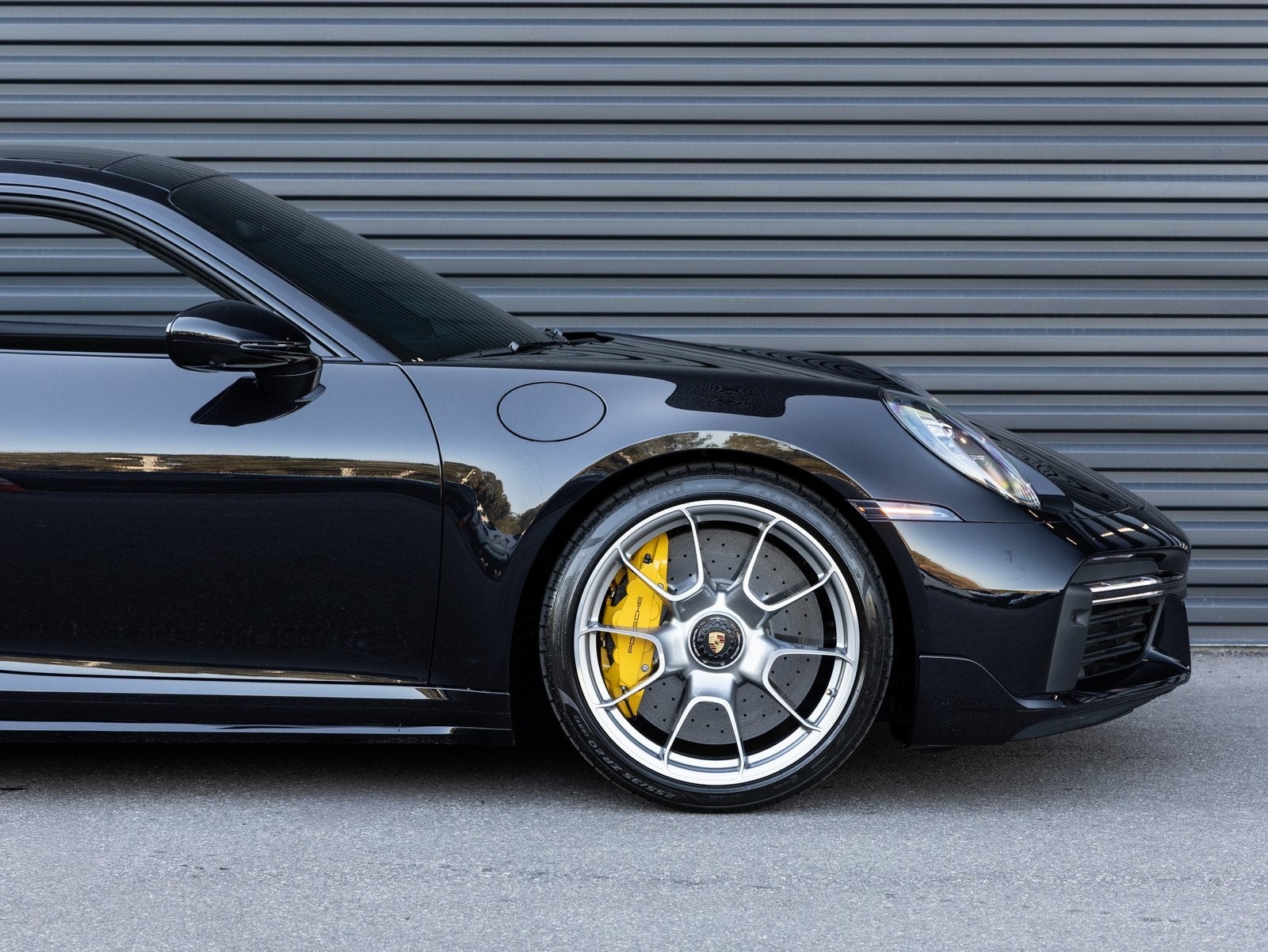 2025 Porsche 911 911 Turbo S