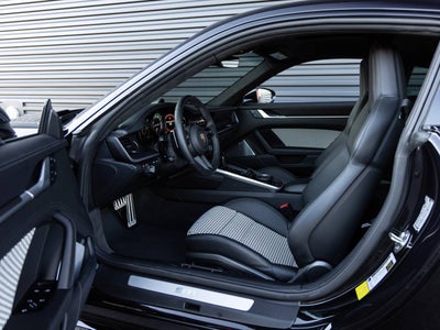 2025 Porsche 911 911 Turbo S