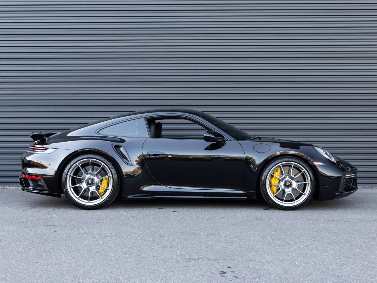2025 Porsche 911 911 Turbo S