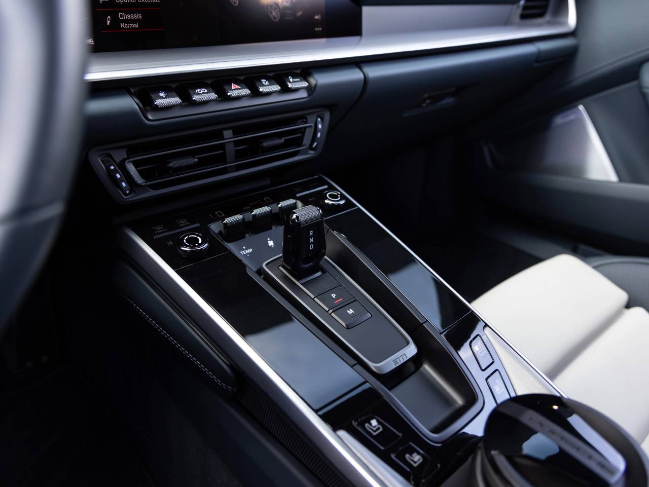 2025 Porsche 911 Turbo S