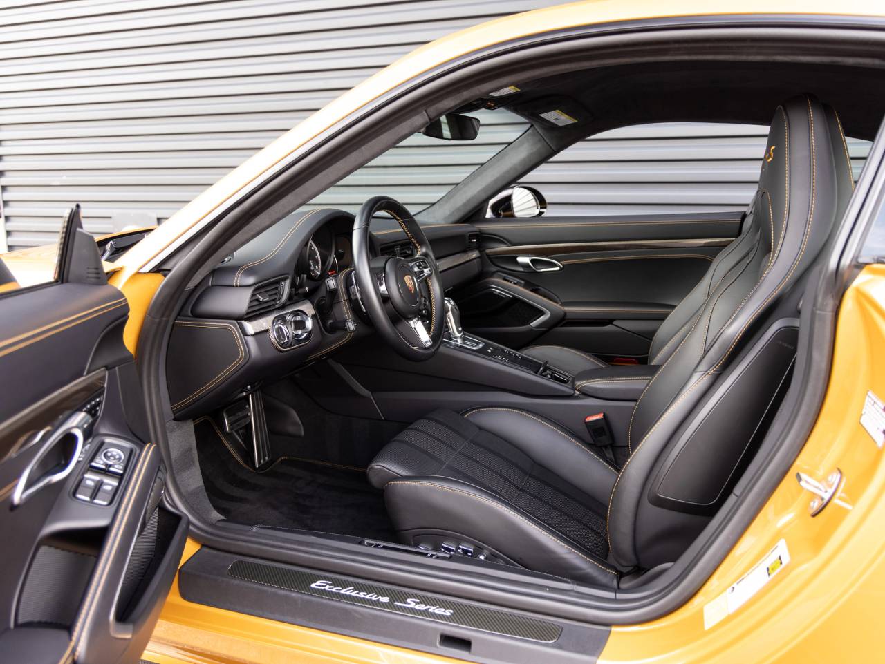 2018 Porsche 911 911 Turbo S Exclusive Series