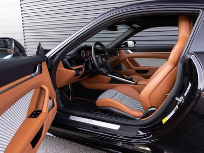 2025 Porsche 911 Turbo S