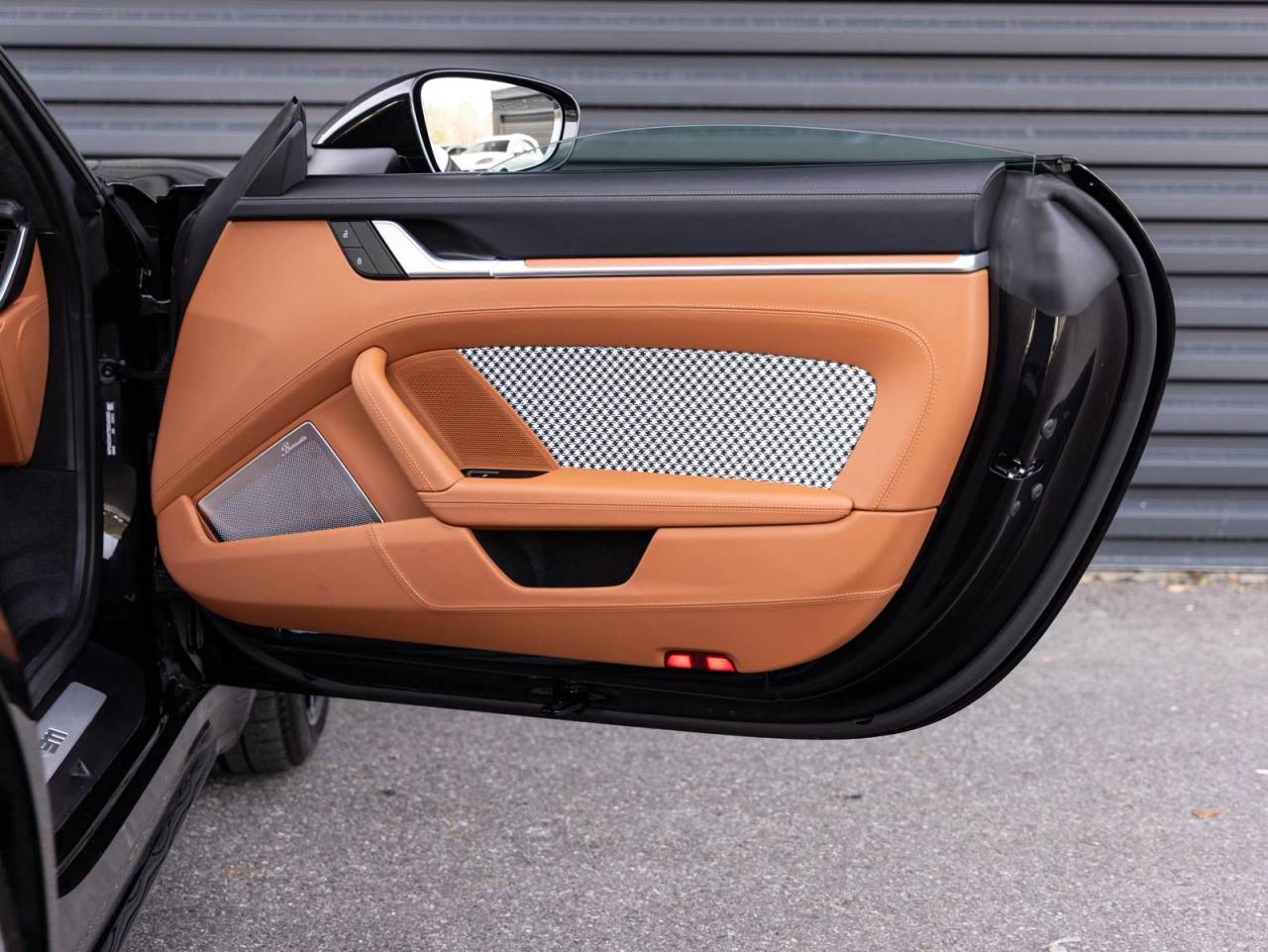 2025 Porsche 911 911 Turbo S