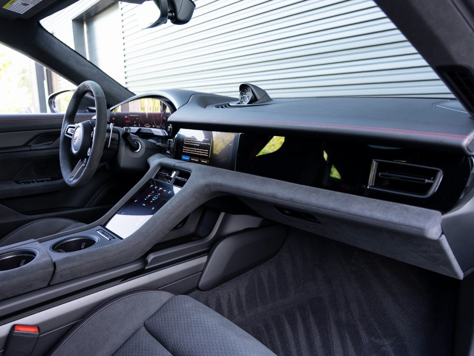 2025 Porsche Taycan Taycan GTS