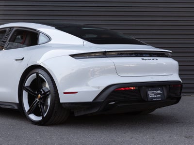 2023 Porsche Taycan Taycan GTS (MY23)