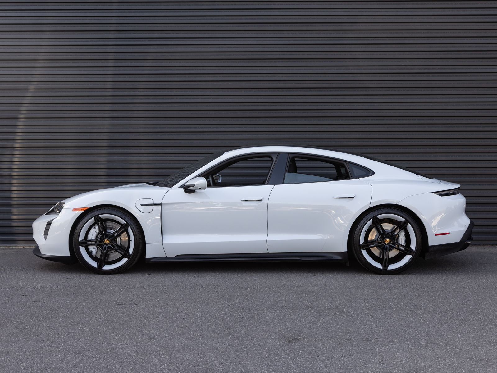 2023 Porsche Taycan Taycan GTS (MY23)