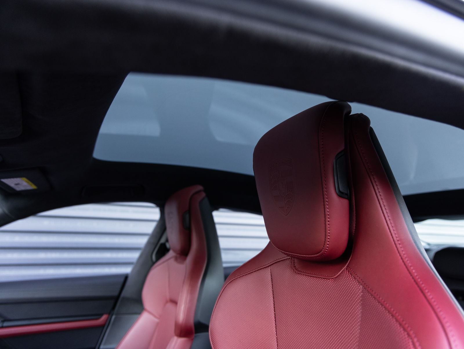 2023 Porsche Taycan Taycan GTS (MY23)