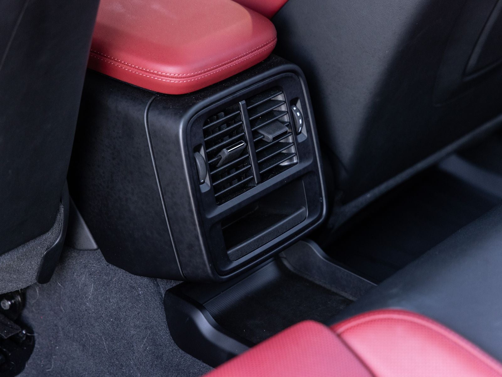 2023 Porsche Taycan Taycan GTS (MY23)