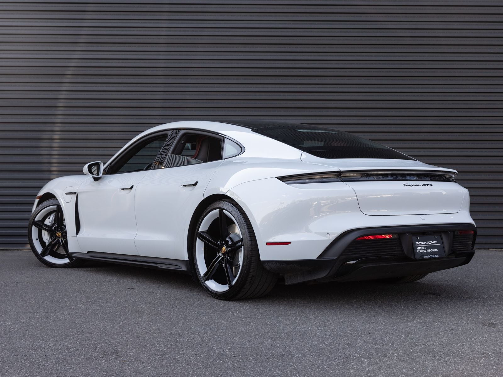 2023 Porsche Taycan Taycan GTS (MY23)