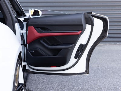 2023 Porsche Taycan Taycan GTS (MY23)