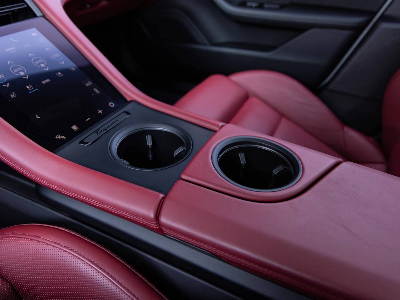 2023 Porsche Taycan Taycan GTS (MY23)