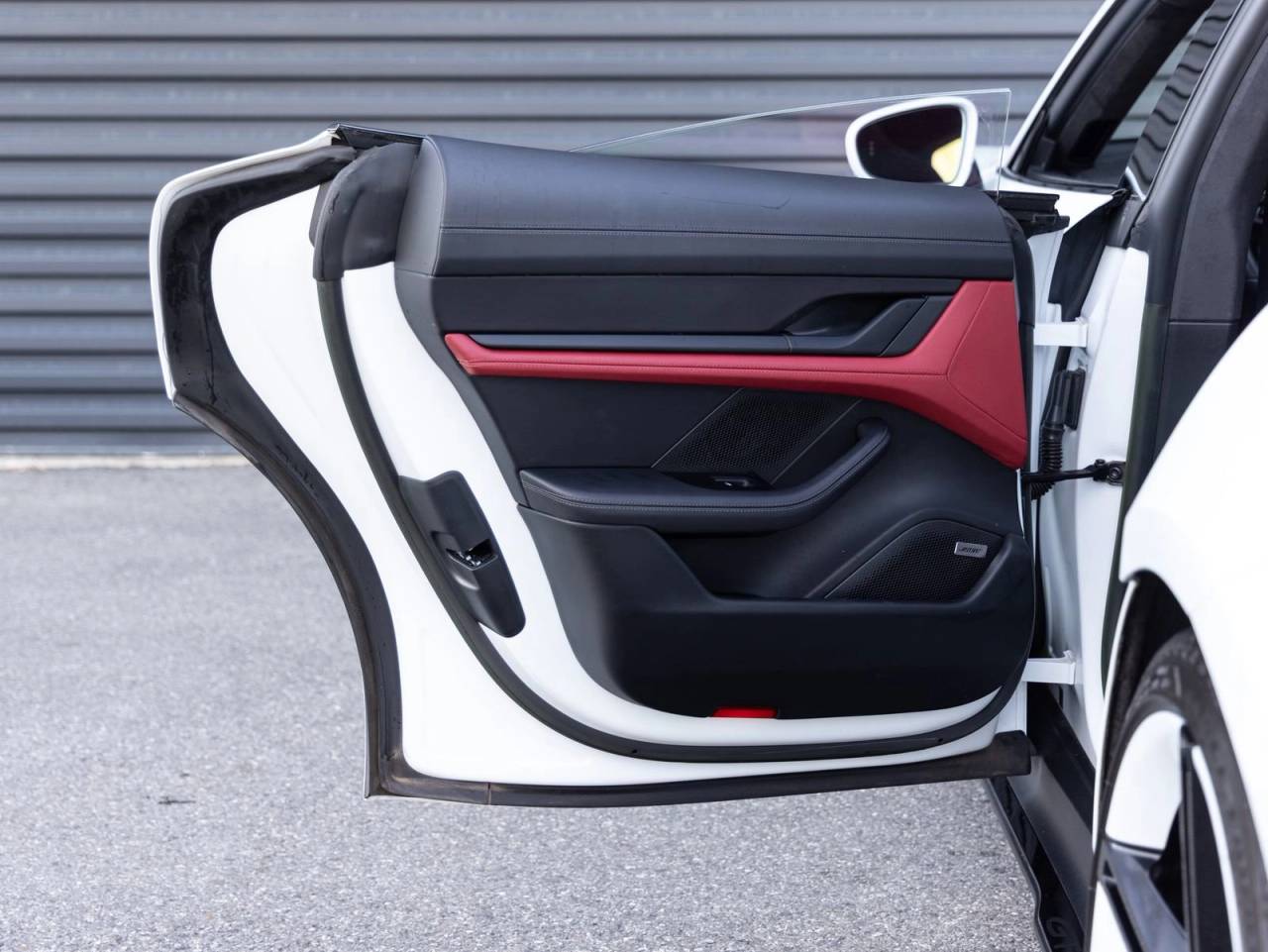 2023 Porsche Taycan Taycan GTS (MY23)