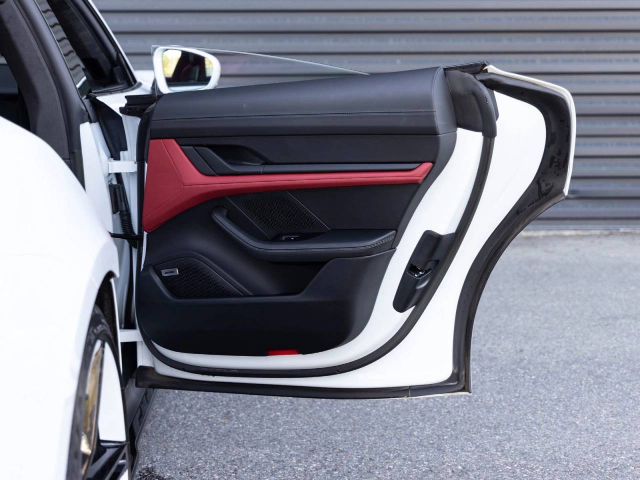 2023 Porsche Taycan Taycan GTS (MY23)