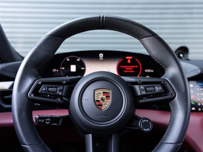 2023 Porsche Taycan Taycan GTS (MY23)