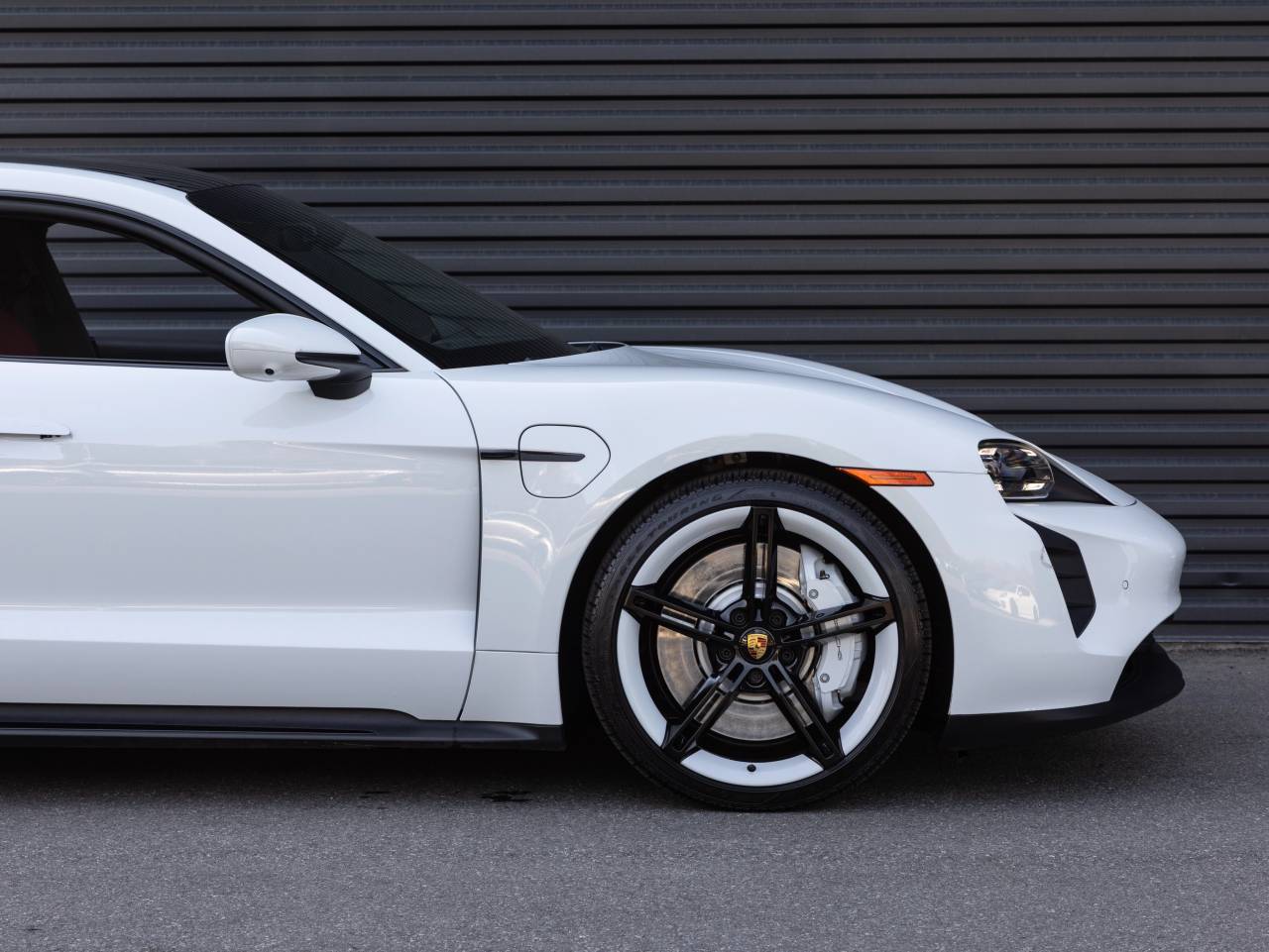 2023 Porsche Taycan Taycan GTS (MY23)