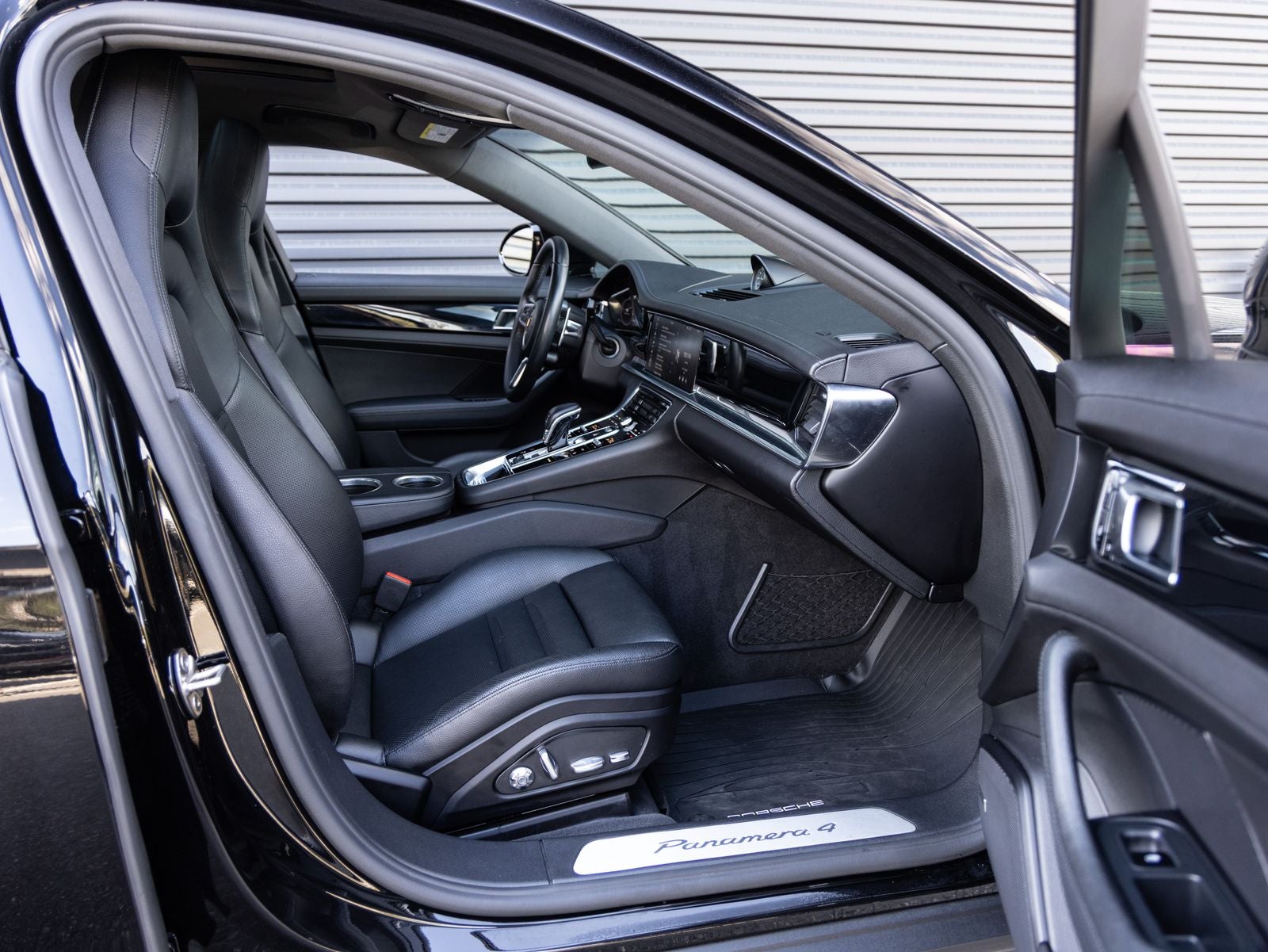 2018 Porsche Panamera Panamera 4 E-Hybrid