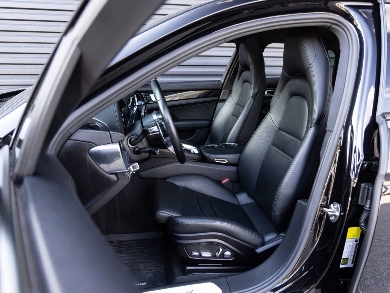 2018 Porsche Panamera Panamera 4 E-Hybrid